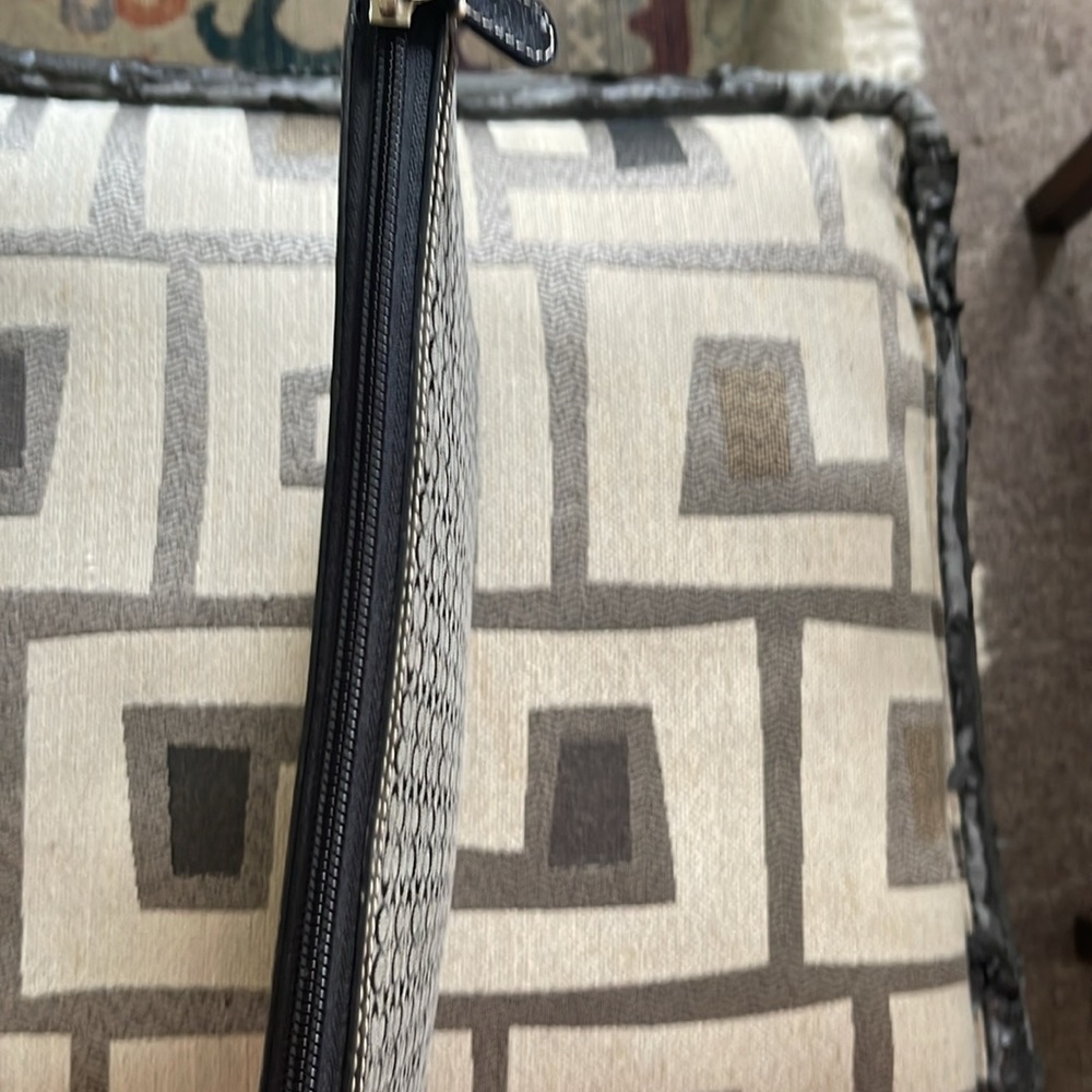 Coach Pouch - Picture 3 of 3